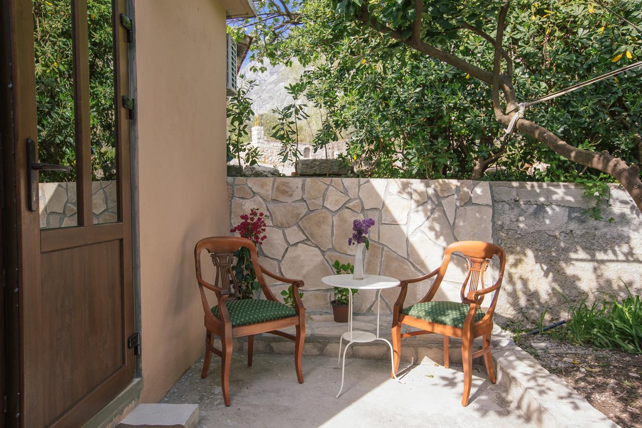 Ferienwohnung Studio Jeff 1 Kotor Exterior foto