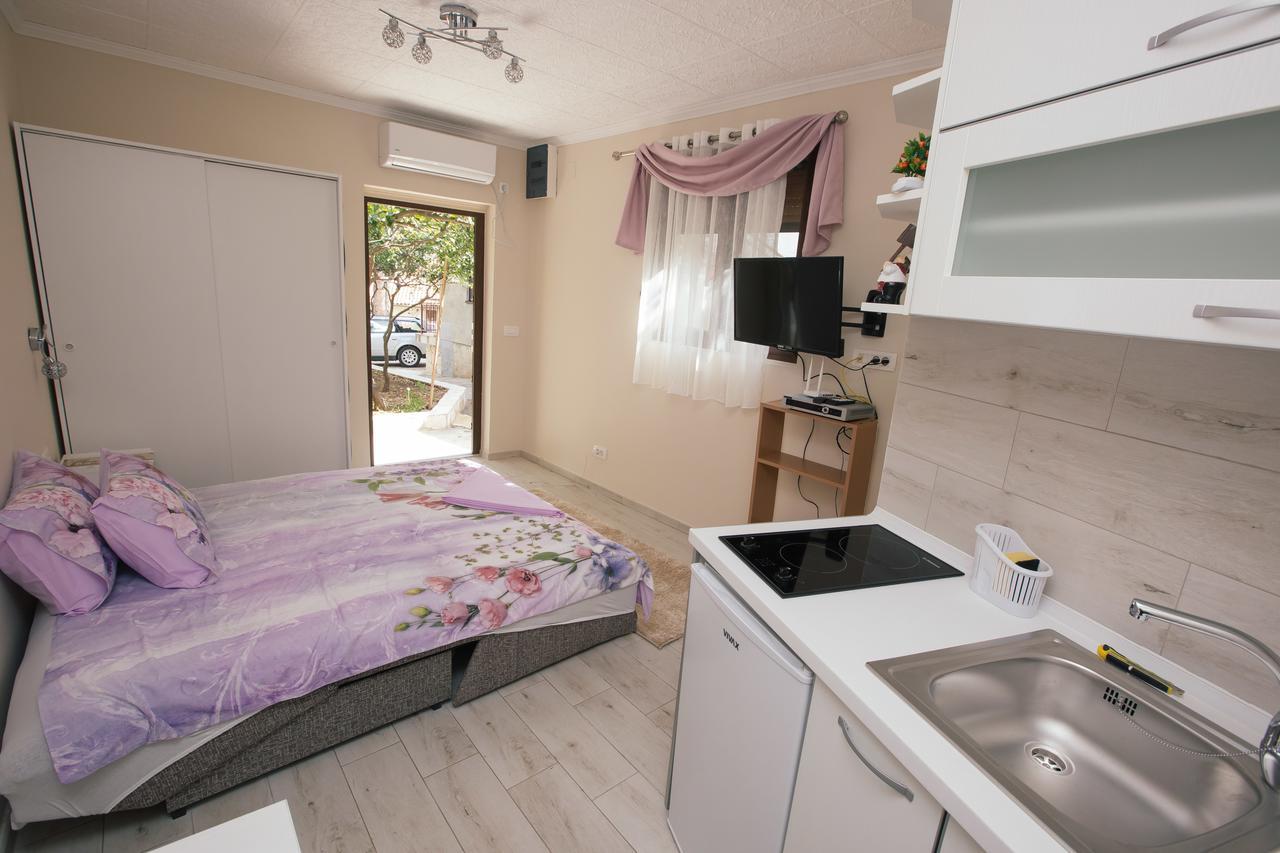 Ferienwohnung Studio Jeff 1 Kotor Exterior foto