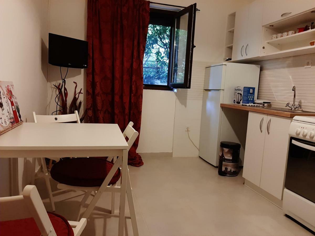 Ferienwohnung Studio Jeff 1 Kotor Exterior foto