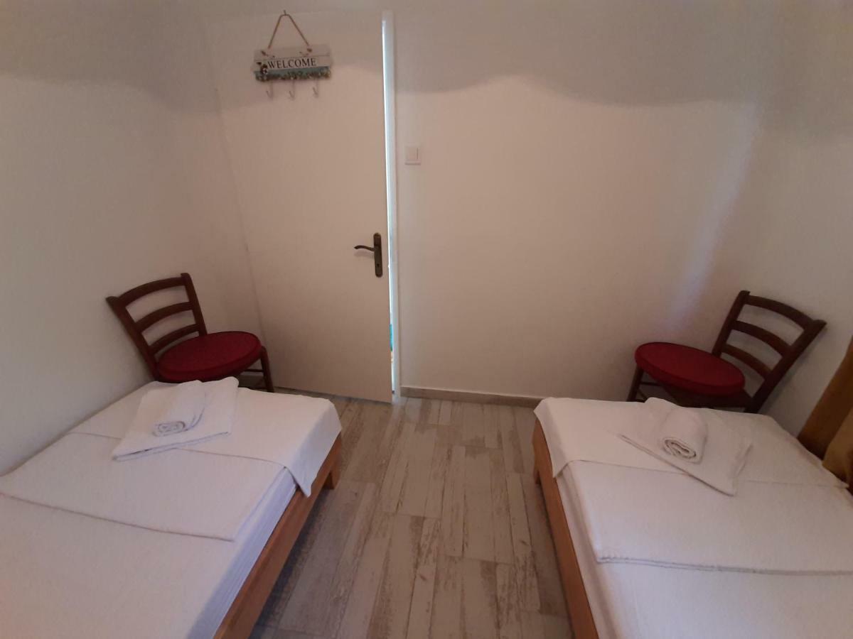 Ferienwohnung Studio Jeff 1 Kotor Exterior foto